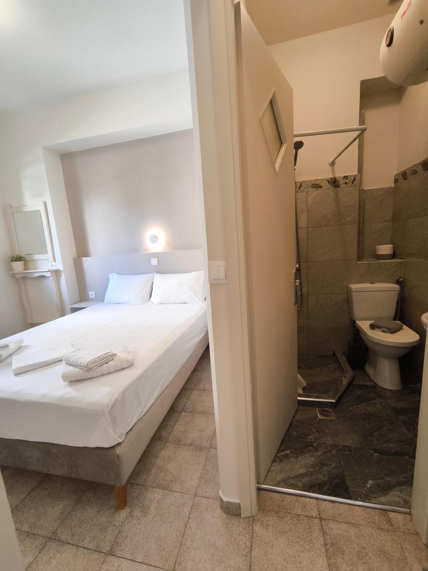 Maro'S Apartments Argostoli  Bagian luar foto
